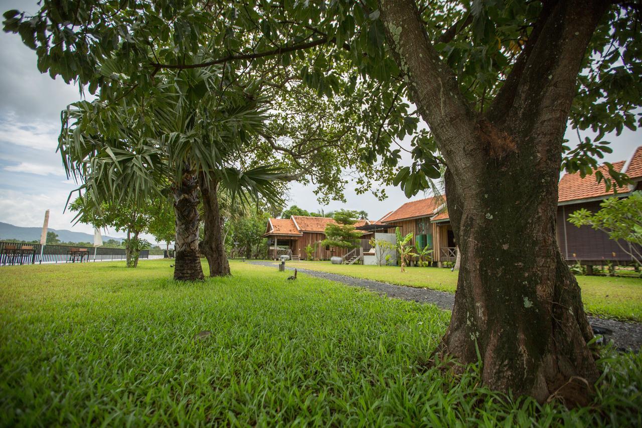 Kampot River Residence Exteriör bild